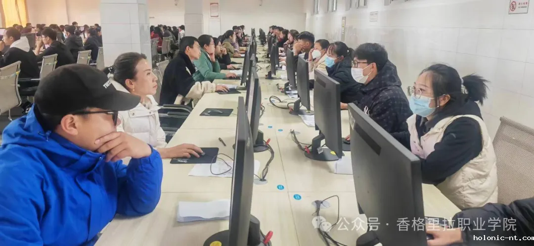 2024年度全国卫生专业术资格考试顺利在我校进行(图3)