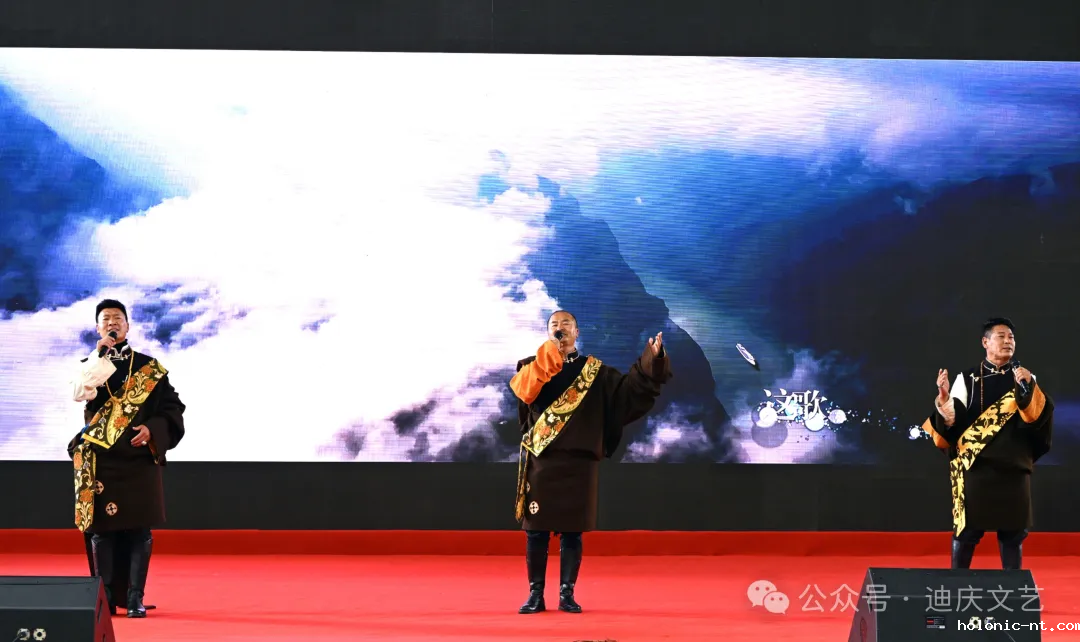 迪庆州文学艺术创作交流园地授牌仪式暨文艺家进校园文艺惠民活动在letou米兰国际赞助举办(图8)