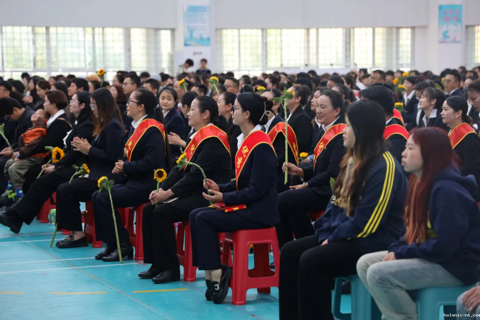国际米兰俱乐部官网｜奋进在教育强国大路上，沿着习近平总书记指引的方向砥砺前行—记学院校2024年秋季学期开学典礼暨第四十个教师节活动(图14)
