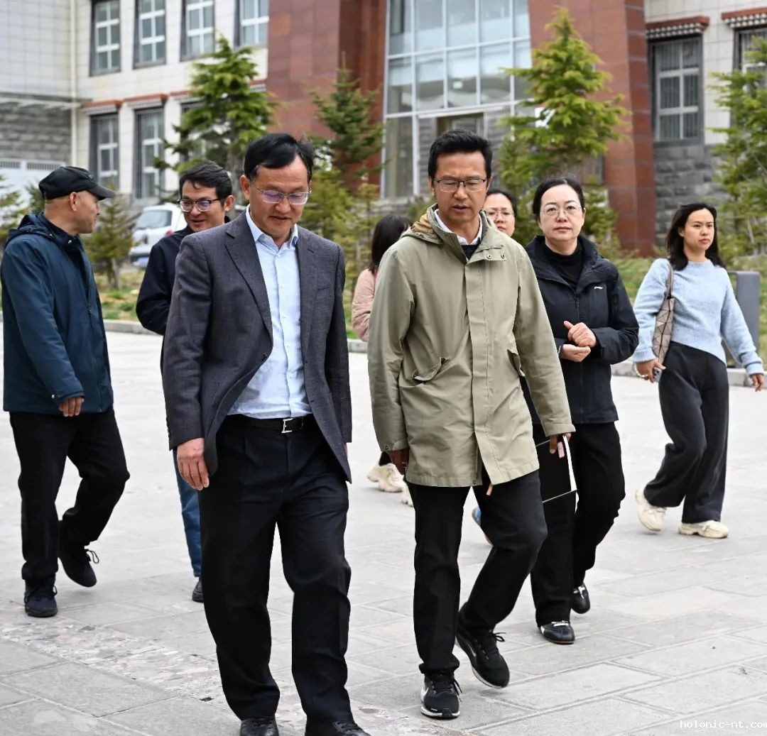 米兰app下载免费安装｜交流促提升 携手共发展—保山职业学院党委书记吉超贤一行到我校调研交流(图1)