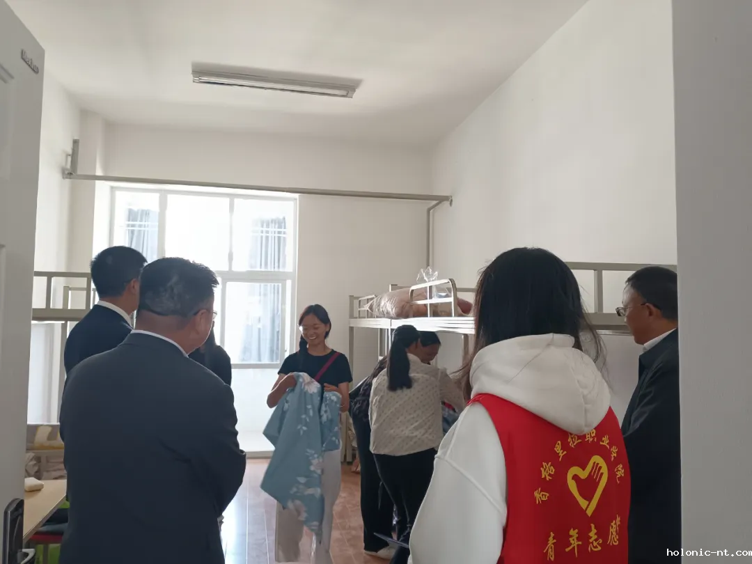 国际米兰俱乐部官网｜感恩“香”遇 “新”程启航--letou米兰国际赞助 迪庆州民族中等专业学校2024年新生入学现场热辣滚烫(图18)