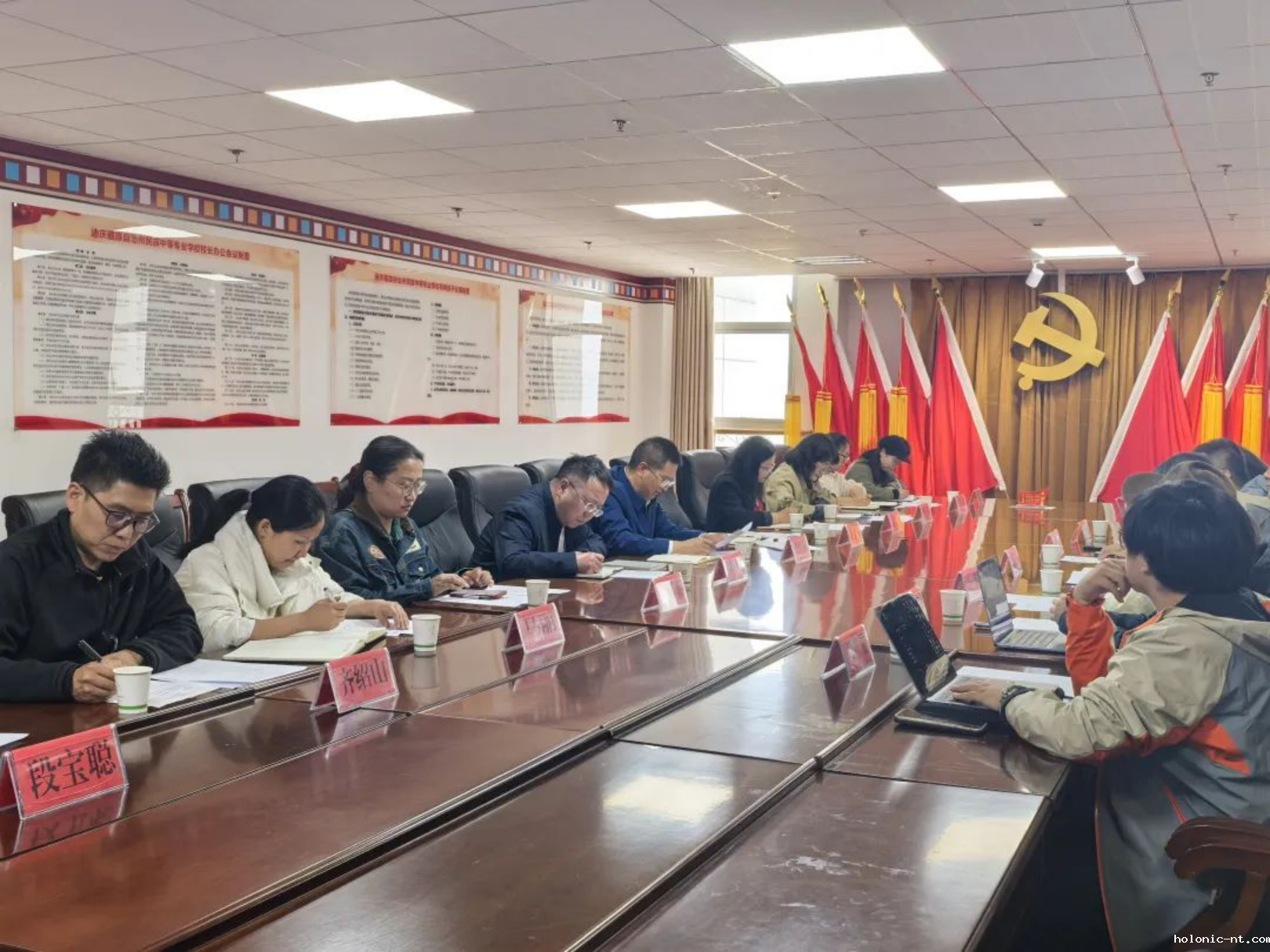国际米兰俱乐部官网｜深化校企合作 共育文旅产业高素质人才—学院校组织开展松赞文旅产业学院建设工作推进会(图2)