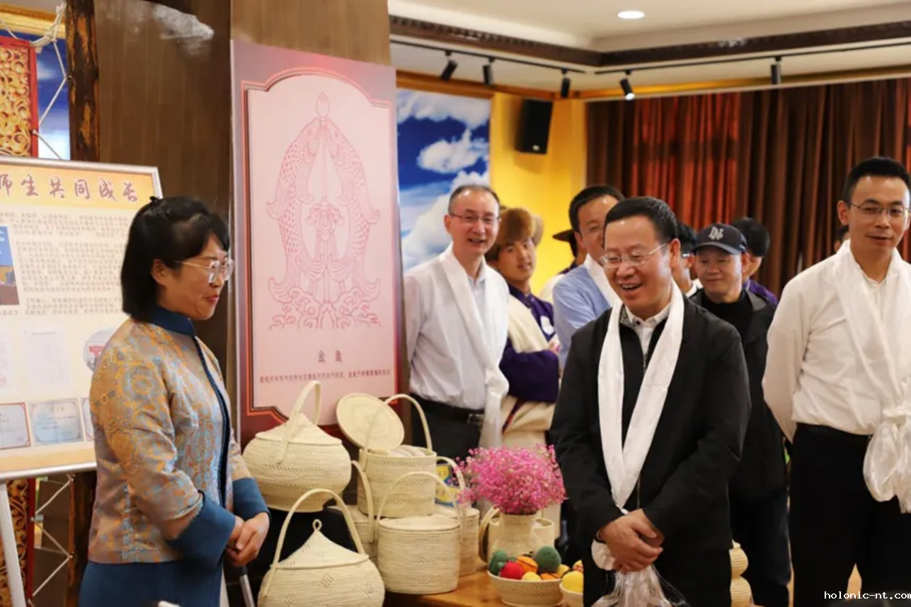 国际米兰俱乐部官网｜企业关爱促发展 携手共进谱新篇—中国旅游集团到我校调研(图3)