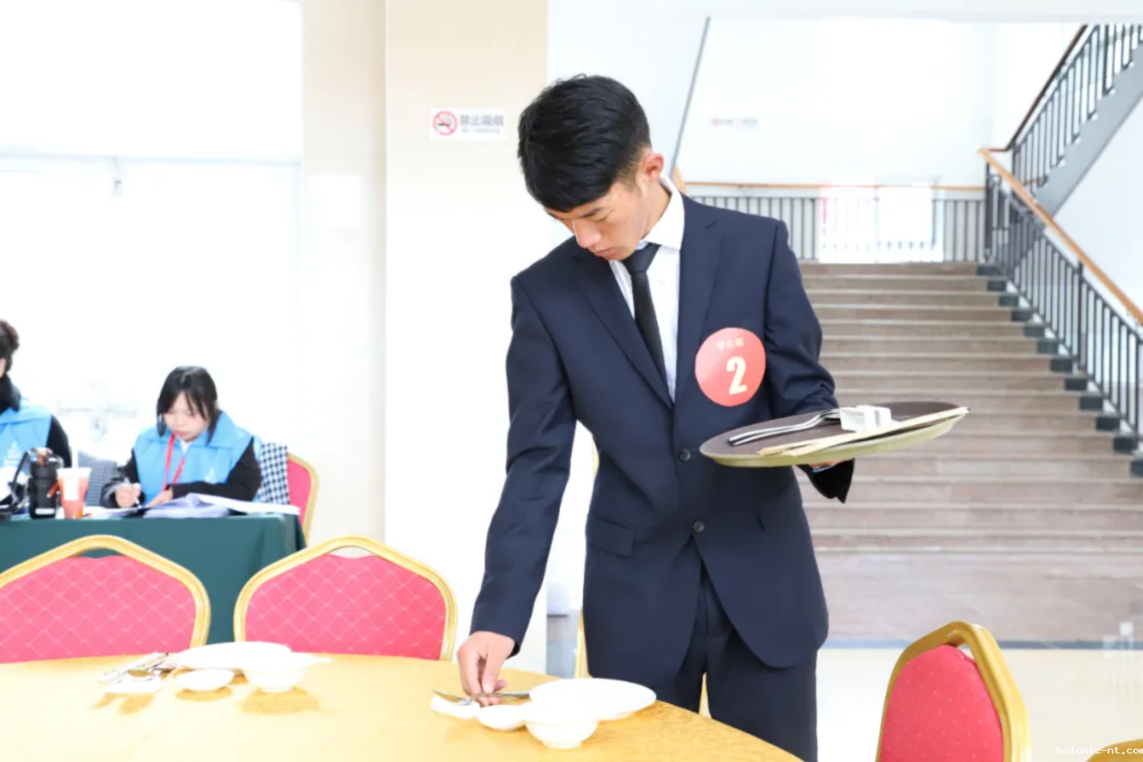 国际米兰俱乐部官网｜匠心筑梦 技能成才—迪庆州第二届职业技能大赛暨产业工人技能竞赛在letou米兰国际赞助开赛(图9)